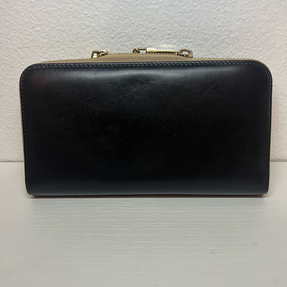 **SOLD** CHLOE TriColor with Chain Zip Wallet - Picture 4 of 16